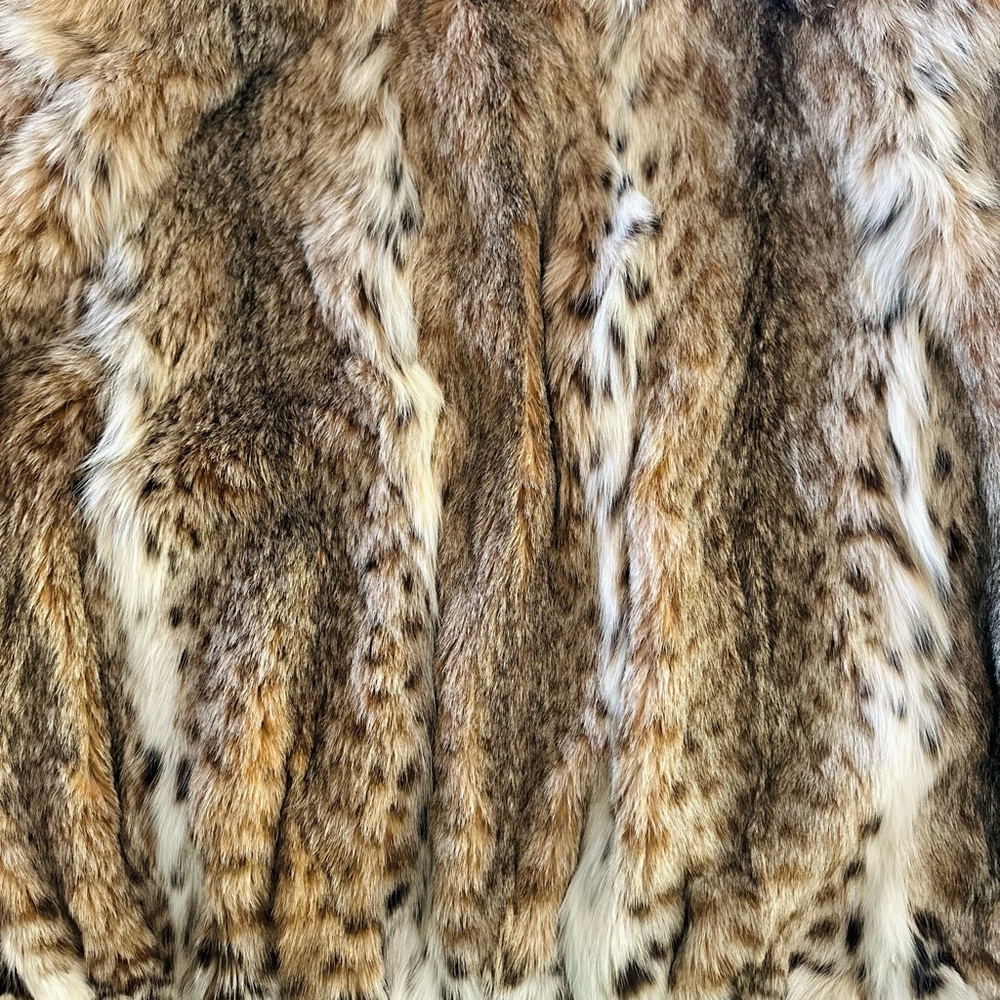 Beautiful Custom Made Rare Eurasian Lynx Real Fur Coat Convertible Jacket/Vest